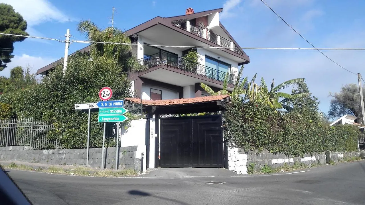 Casa de Férias Lucrezia Garden Catania Vila San Gregorio de Catania Itália